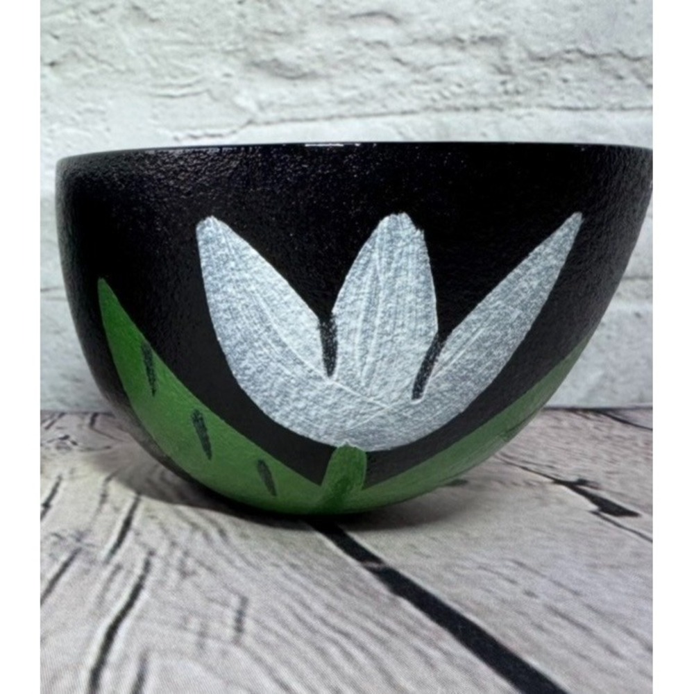 Kosta Boda Tulipa Bowl Ulrica Hydman-Vallien Textured Black Glass Post‎ Modern